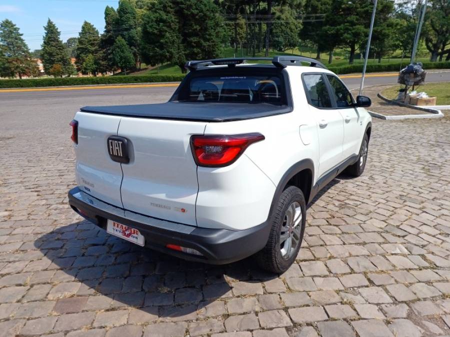 FIAT - TORO - 2019/2020 - Branca - R$ 109.990,00