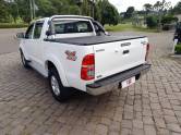 TOYOTA - HILUX - 2014/2015 - Branca - R$ 145.000,00