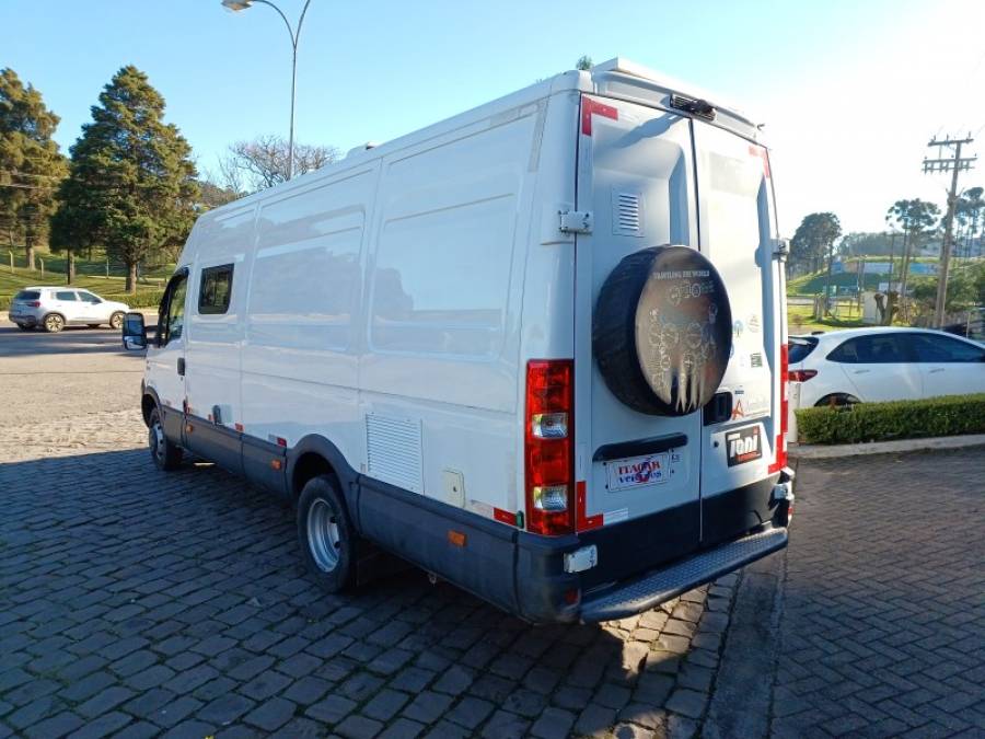 IVECO - DAILY - 2014/2014 - Branca - R$ 350.000,00