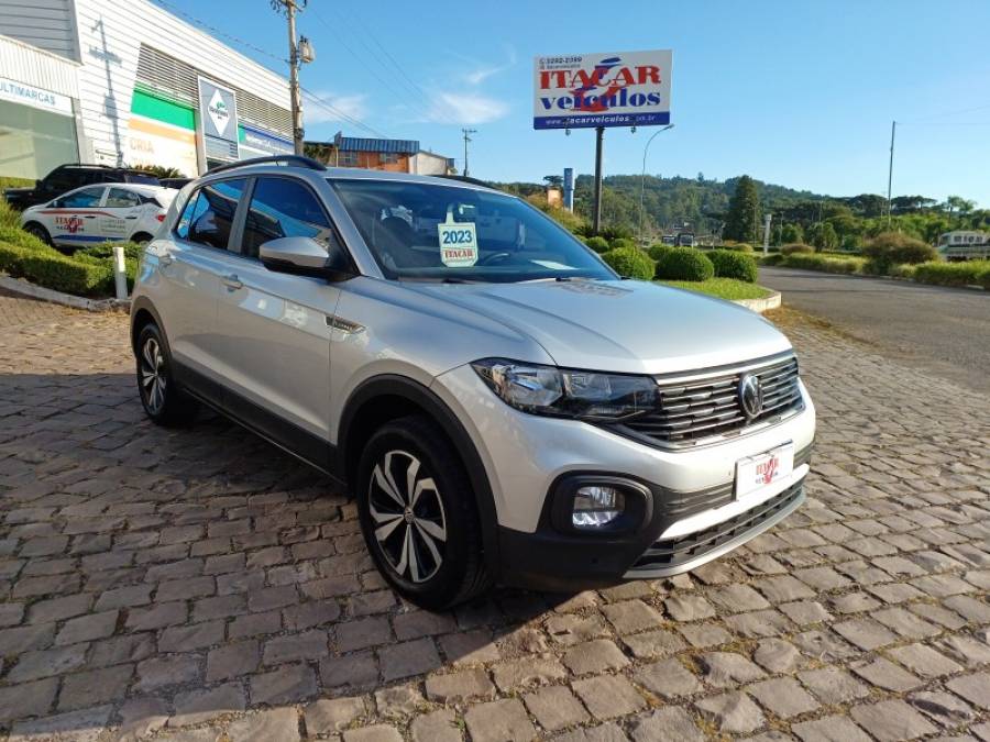 VOLKSWAGEN - T-CROSS - 2022/2023 - Prata - R$ 113.000,00