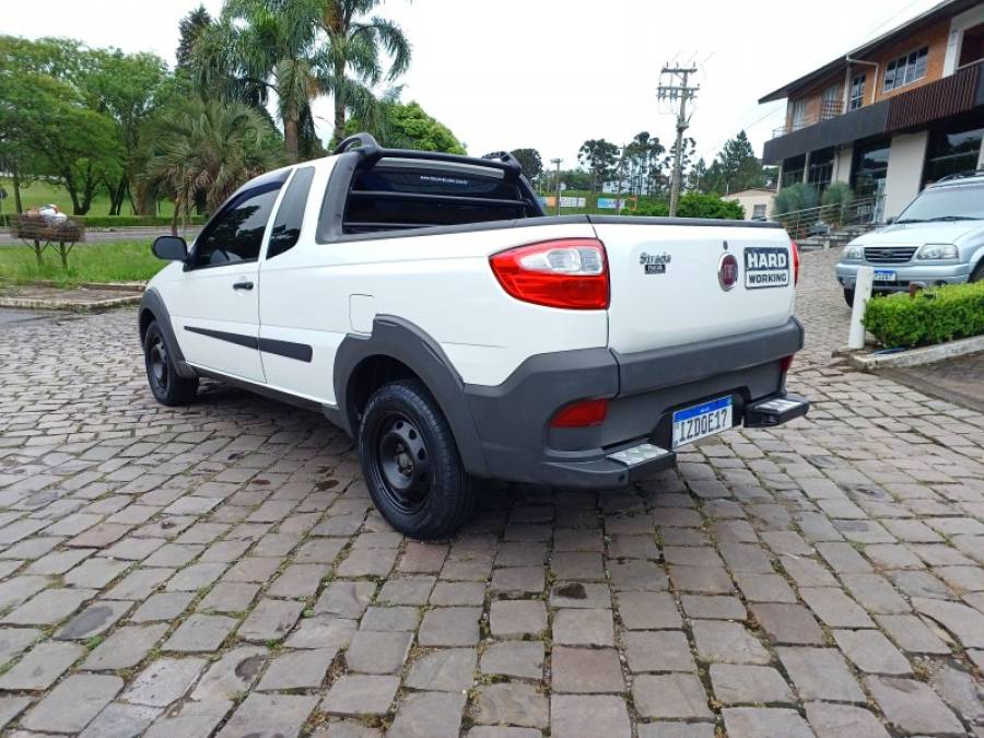 FIAT - STRADA - 2019/2019 - Branca - R$ 59.990,00