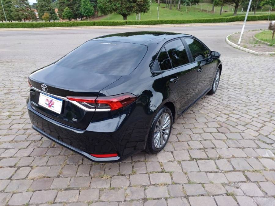 TOYOTA - COROLLA - 2024/2024 - Preta - R$ 145.990,00