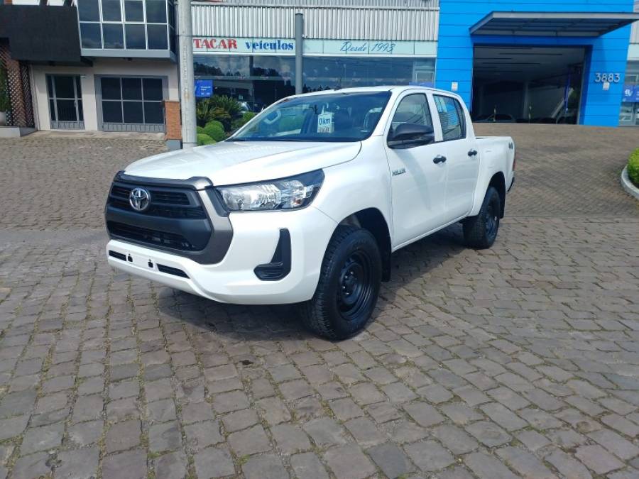 TOYOTA - HILUX - 2024/2024 - Branca - Sob Consulta