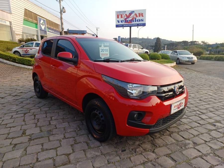 FIAT - MOBI - 2017/2018 - Vermelha - R$ 39.990,00