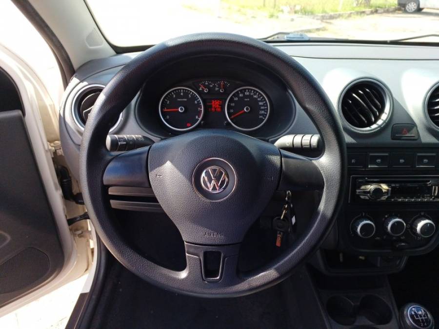 VOLKSWAGEN - GOL - 2012/2013 - Branca - R$ 38.000,00