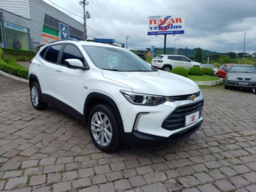 CHEVROLET - TRACKER - 2023/2024 - Branca - R$ 133.990,00