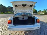 VOLKSWAGEN - SANTANA - 1996/1996 - Branca - R$ 27.000,00