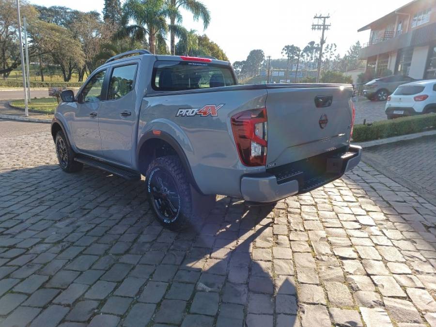 NISSAN - FRONTIER - 2024/2025 - Cinza - Sob Consulta