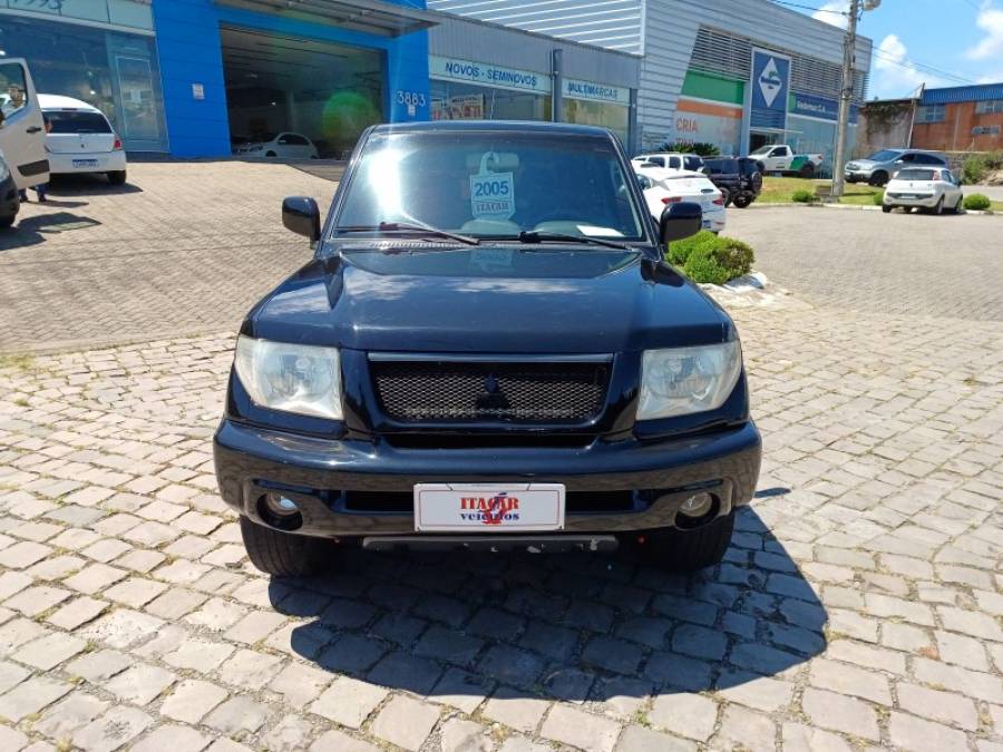 MITSUBISHI - PAJERO TR4 - 2005/2005 - Preta - R$ 41.900,00