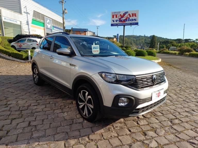 VOLKSWAGEN - T-CROSS - 2022/2023 - Prata - R$ 113.000,00