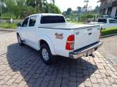 TOYOTA - HILUX - 2014/2014 - Branca - R$ 147.000,00