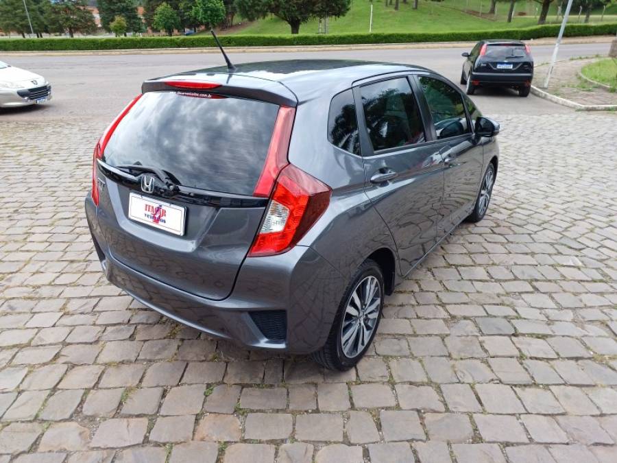 HONDA - FIT - 2014/2015 - Cinza - R$ 65.000,00