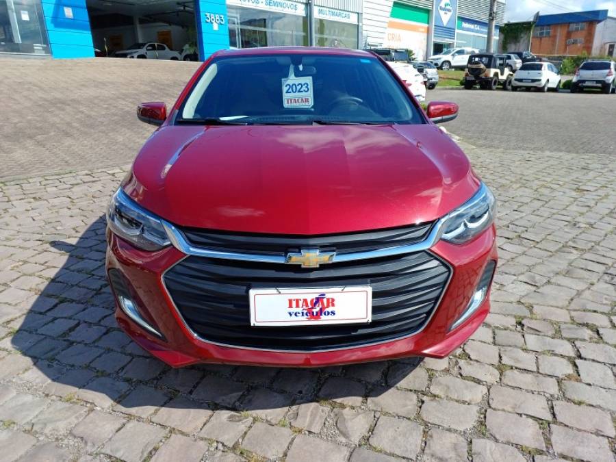 CHEVROLET - ONIX - 2022/2023 - Vermelha - R$ 99.990,00