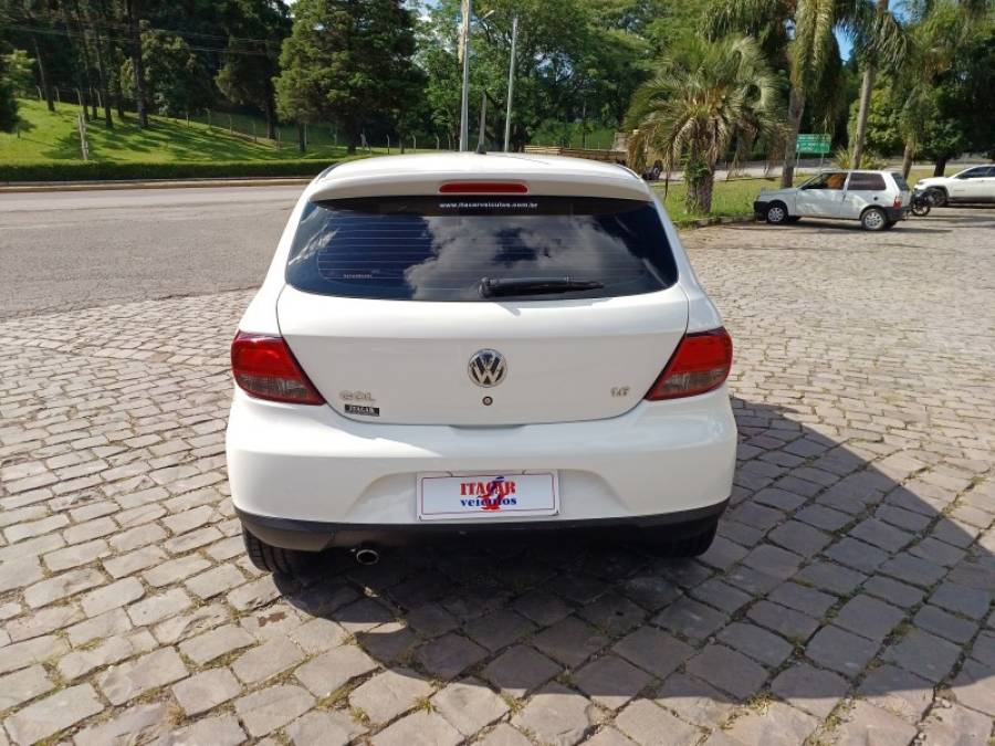 VOLKSWAGEN - GOL - 2012/2013 - Branca - R$ 38.000,00