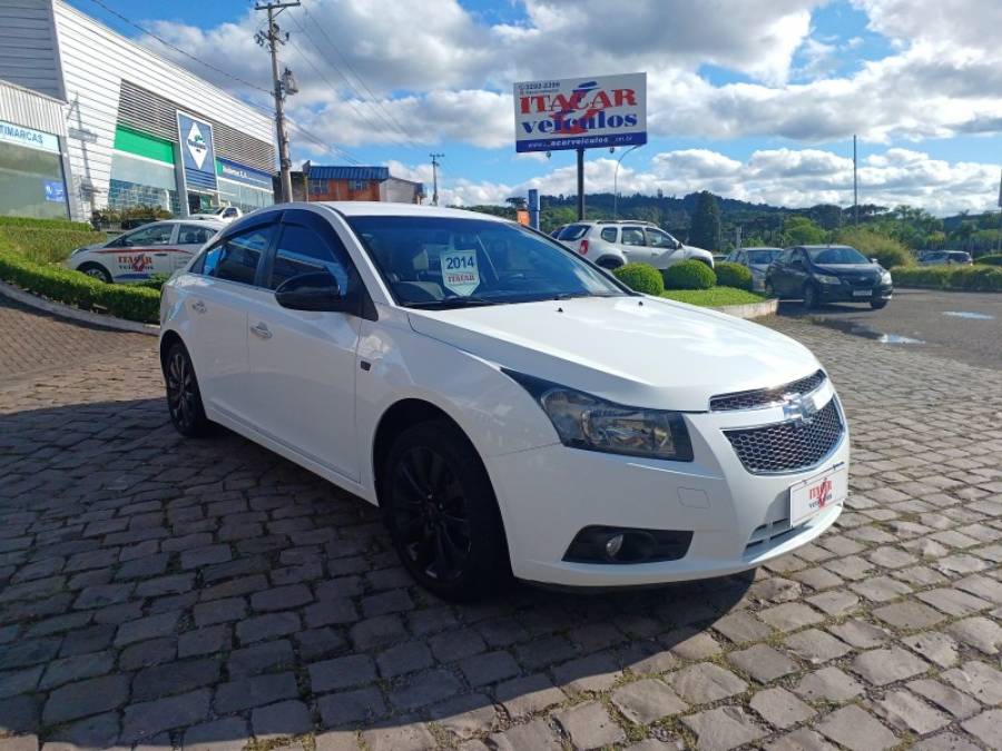 CHEVROLET - CRUZE - 2014/2014 - Branca - R$ 65.000,00