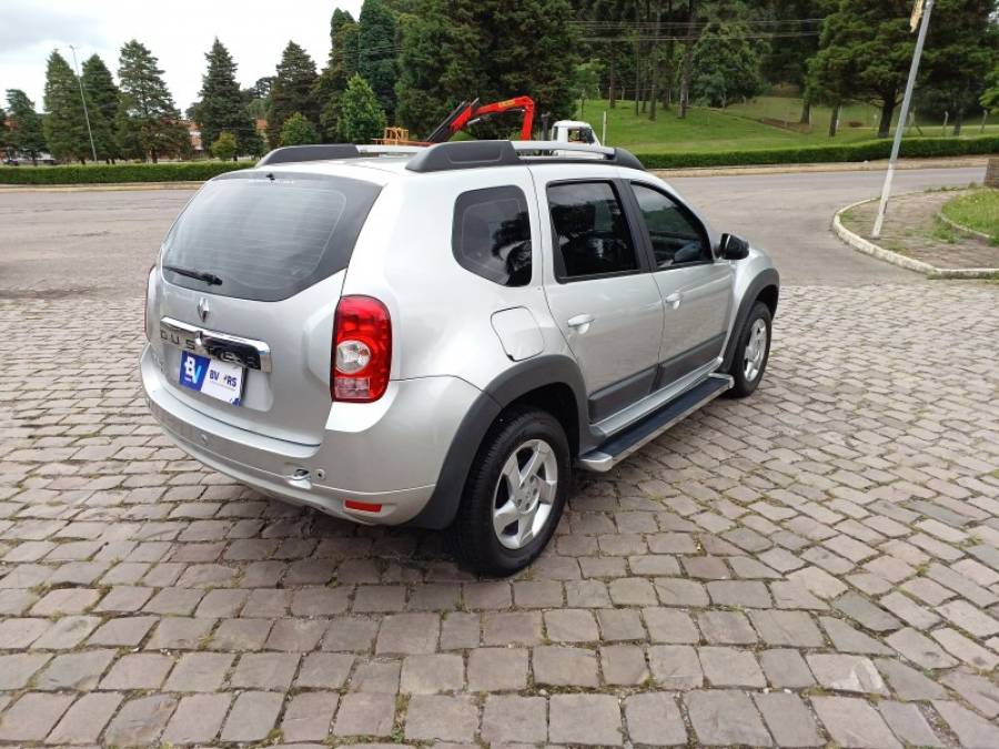 RENAULT - DUSTER - 2014/2015 - Prata - R$ 54.999,00