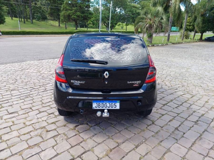 RENAULT - SANDERO - 2009/2010 - Preta - R$ 23.000,00