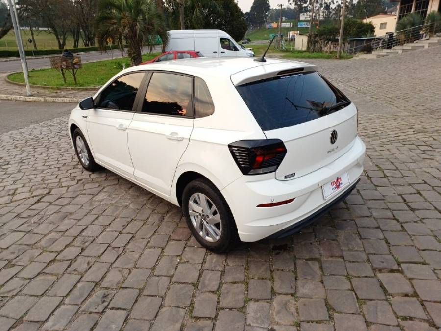 VOLKSWAGEN - POLO - 2023/2023 - Branca - R$ 99.990,00