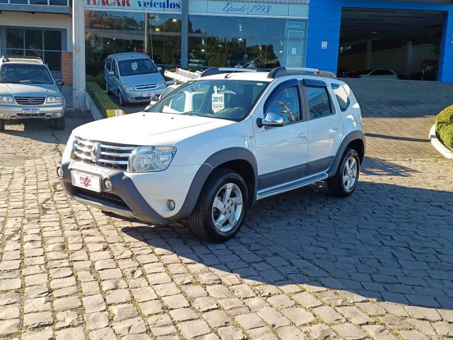 RENAULT - DUSTER - 2014/2015 - Branca - R$ 55.000,00