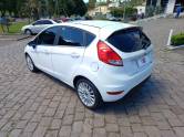 FORD - FIESTA - 2017/2017 - Branca - R$ 63.000,00