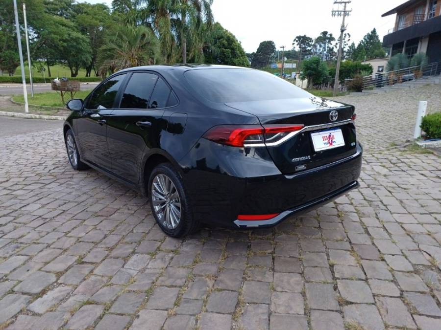 TOYOTA - COROLLA - 2024/2024 - Preta - R$ 145.990,00