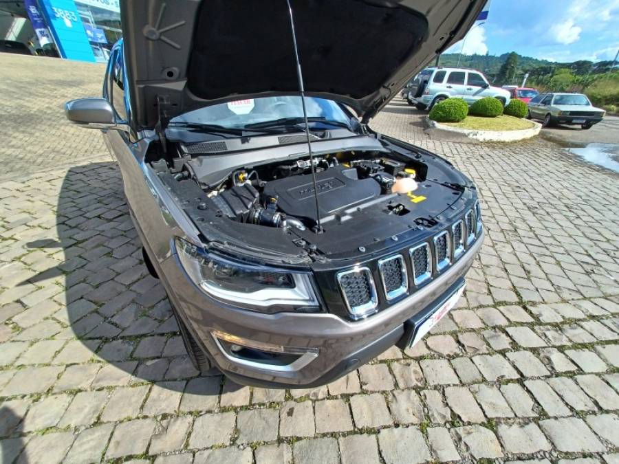 JEEP - COMPASS - 2018/2018 - Cinza - R$ 125.000,00