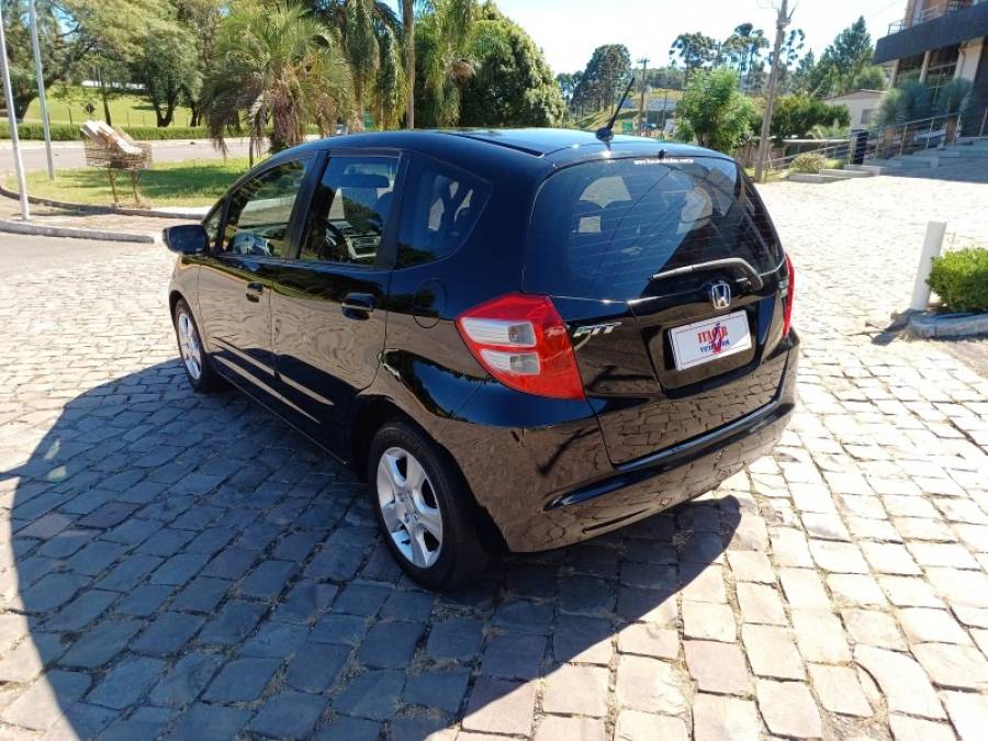 HONDA - FIT - 2009/2009 - Preta - R$ 43.990,00