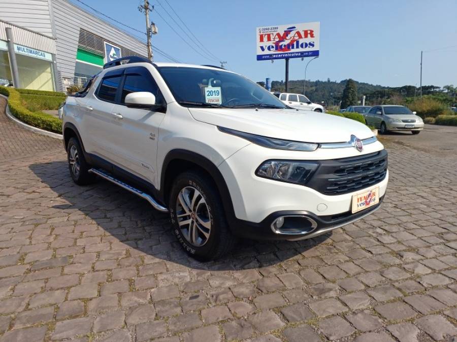 FIAT - TORO - 2018/2019 - Branca - Sob Consulta