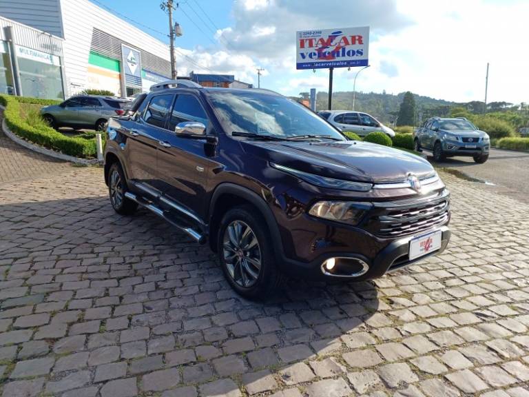 FIAT - TORO - 2019/2020 - Marrom - R$ 129.000,00