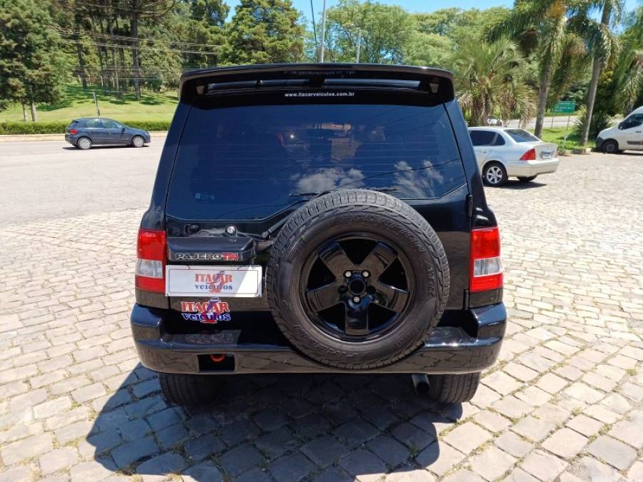 MITSUBISHI - PAJERO TR4 - 2005/2005 - Preta - R$ 41.900,00