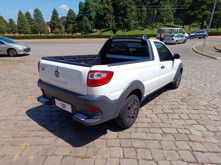 FIAT - STRADA - 2014/2014 - Branca - R$ 47.999,00