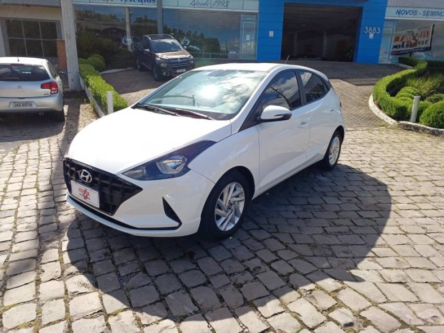 HYUNDAI - HB20 - 2022/2022 - Branca - R$ 69.990,00