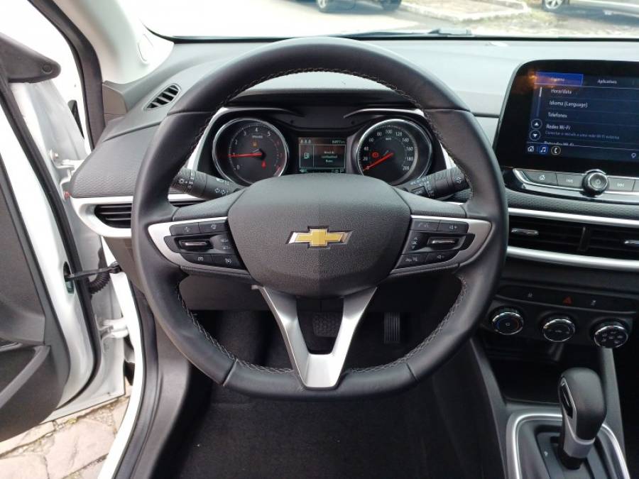 CHEVROLET - TRACKER - 2023/2024 - Branca - R$ 133.990,00