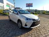 TOYOTA - YARIS - 2024/2025 - Branca - Sob Consulta