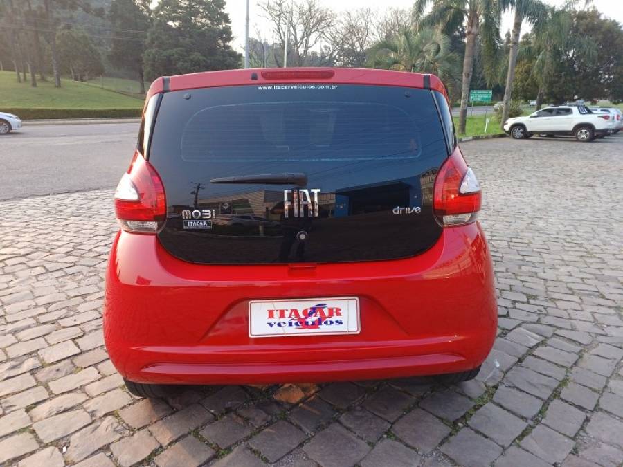 FIAT - MOBI - 2017/2018 - Vermelha - R$ 39.990,00