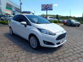 FORD - FIESTA - 2017/2017 - Branca - R$ 63.000,00