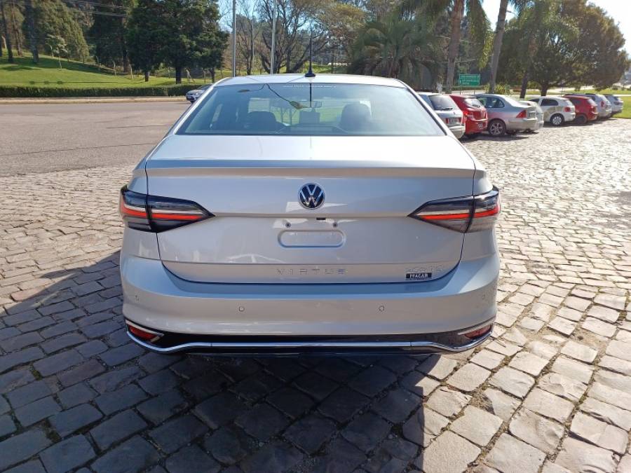 VOLKSWAGEN - VIRTUS - 2024/2025 - Prata - Sob Consulta